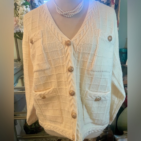 NWT Entro Structured Button Front Cardigan w/Gold Buttons. Classic! Size L - Picture 4 of 11